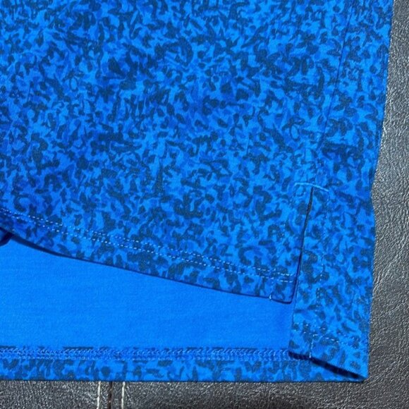 Vrst Men's Blue Pebble Street Print Golf Polo T-Shirt - Picture 6 of 7